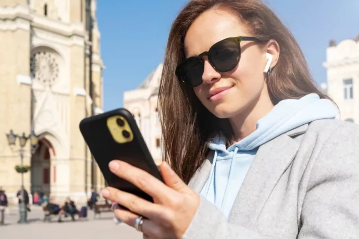 A edi&ccedil;&atilde;o aconteceu por volta das 21h. (Imagem: Adobe Stock)