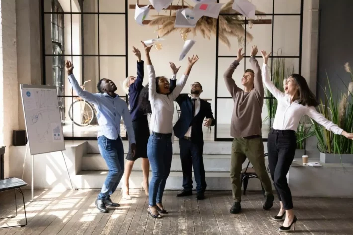 O sorteio ocorreu por volta das 21h. (Foto: Adobe Stock)