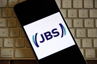 Trade do dia: BDRs da JBS (JBSS32) podem dar lucro de 9,31% nessa sexta (13)
