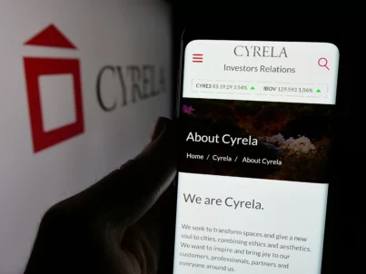 BTG vê resultado sólido da Cyrela (CYRE3) no 4T25, com avanço anual de 41% do lucro por ação