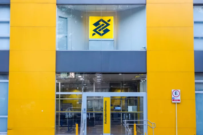 Cupom BB permite ao cliente visualizar descontos e economia total ao contratar cr&eacute;dito consignado pelo aplicativo do Banco do Brasil (Foto: Adobe Stock)