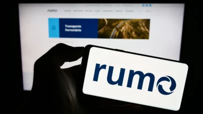 Rumo (RAIL3) salta 8% e supera R$ 17, preço que não crava desde julho de 2025
