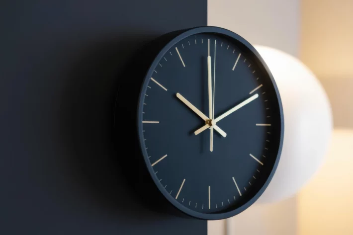 Antes da mudan&ccedil;a, os sorteios aconteciam &agrave;s 20h. (Foto: Adobe Stock)