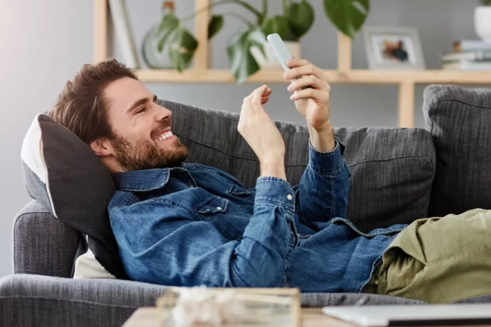 Com a finaliza&ccedil;&atilde;o do sorteio, a Caixa inicia a apura&ccedil;&atilde;o dos resultados da loteria. (Foto: Adobe Stock)