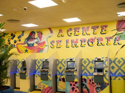 Brasileiros buscam mais investimentos, crédito e planejamento financeiro. Executivas do Banco do Brasil apontam crescimento do atendimento híbrido e da consultoria nas agências; Ponto BB inaugurado em Belém (PA). Foto: divulgação.