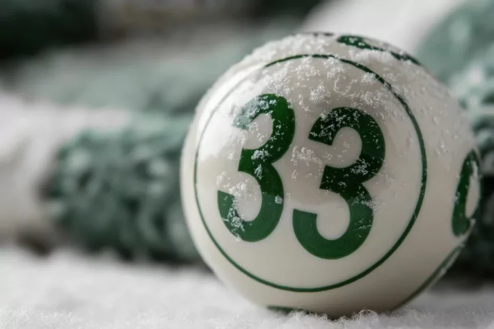 Para participar, o apostador escolhe de 6 a 20 n&uacute;meros. (Foto: Adobe Stock)