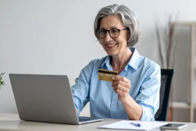 13º salário antecipado do INSS: pagamentos continuam nesta segunda (27); veja o grupo que recebe