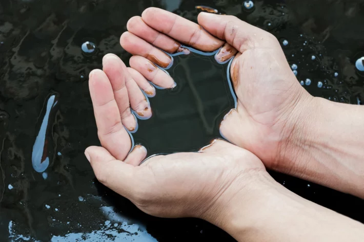 Petr&oacute;leo recua ap&oacute;s cessar-fogo no Oriente M&eacute;dio, enquanto investidores reavaliam posi&ccedil;&otilde;es e buscam novas oportunidades na Bolsa (Foto: Adobe Stock)