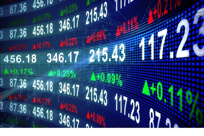 Tens&atilde;o no Oriente M&eacute;dio impulsiona o petr&oacute;leo, sustenta Petrobras e limita perdas do Ibovespa; bolsas globais caem, juros sobem e d&oacute;lar fica est&aacute;vel no Brasil. (Imagem: Adobe Stock) 