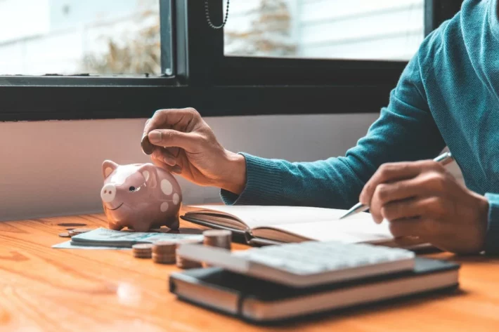 Pagar menos impostos gera poder de composi&ccedil;&atilde;o na carteira de investimentos. Foto: AdobeStock