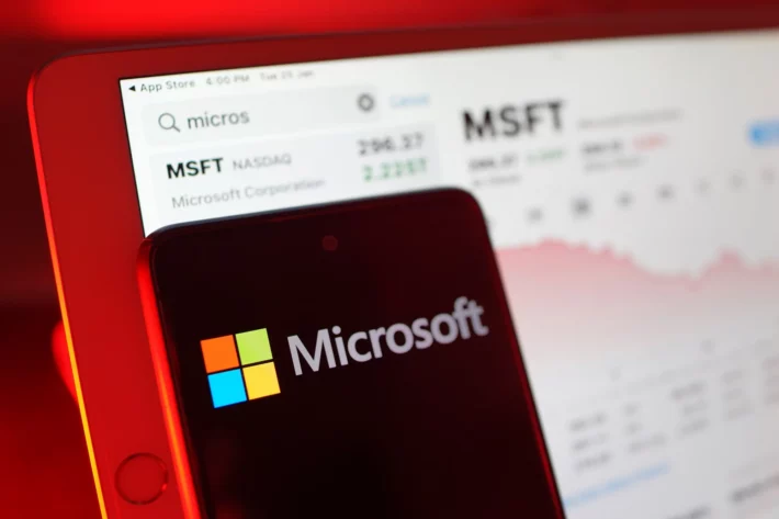 Com forte demanda por solu&ccedil;&otilde;es de IA, a Microsoft superou as expectativas de Wall Street em receita. (Imagem: Adobe Stock)