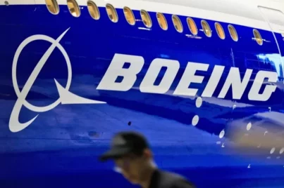 Boeing reduz prejuízo no 1T26 para US$ 7 milhões e supera estimativas de receita