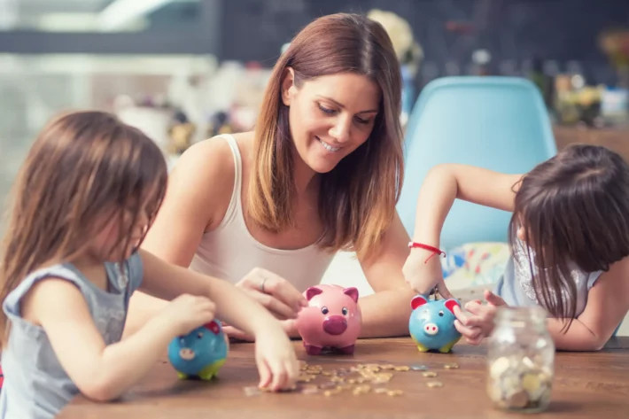 O dinheiro pode ser movimentado por diferentes canais. (Foto: Adobe Stock)