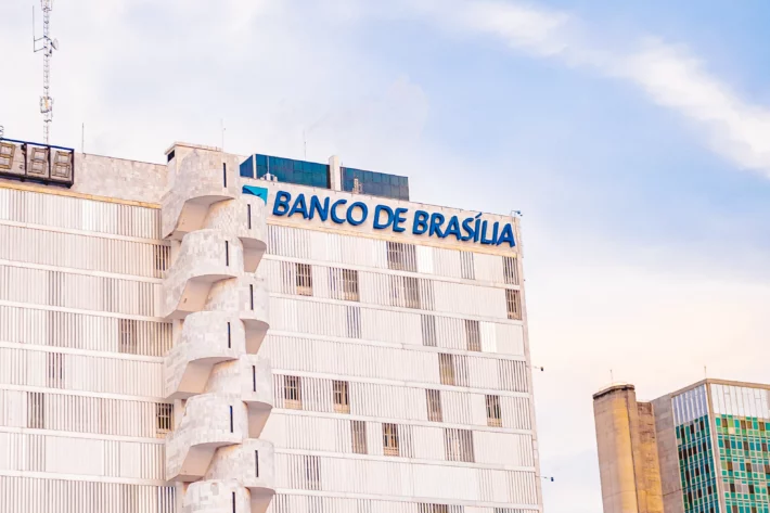 Banco de Bras&iacute;lia (BRB): rating caiu de de BBB- para CCC+ (Foto: Adobe Stock)