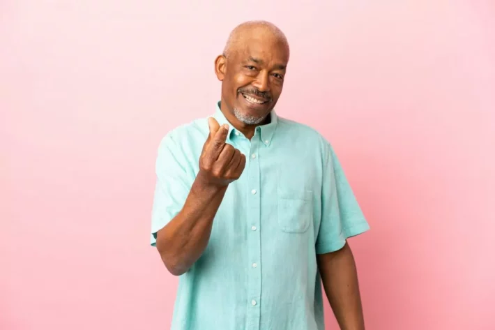 &Eacute; poss&iacute;vel confirmar o &uacute;ltimo d&iacute;gito do cart&atilde;o pelo Meu INSS. (Foto: Adobe Stock)