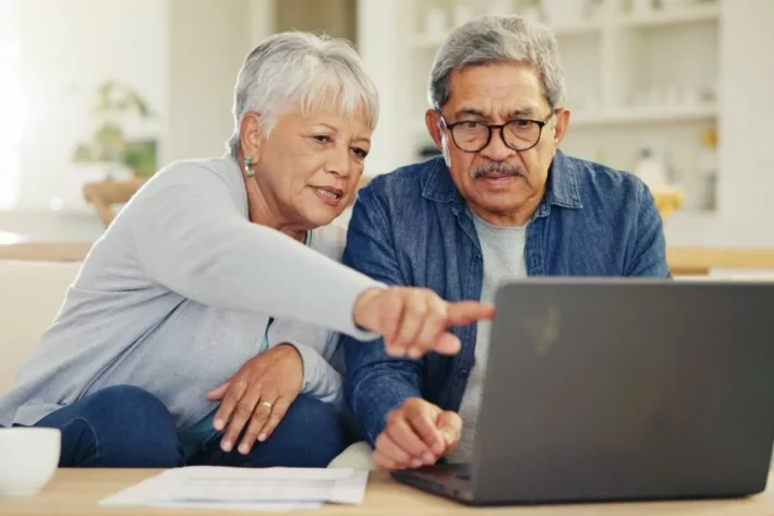 Um dos principais crit&eacute;rios para a concess&atilde;o do desconto est&aacute; previsto diretamente na legisla&ccedil;&atilde;o. (Foto: Adobe Stock)