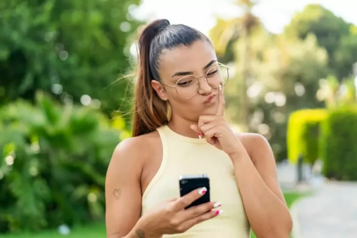 Os eventos contam com transmiss&atilde;o em tempo real no canal da Caixa via YouTube. (Foto: Adobe Stock)