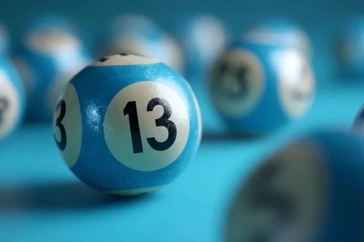 Ganha nesta loteria quem acertar seis dezenas e dois trevos sorteados. (Foto: Adobe Stock)