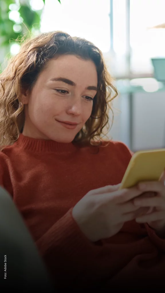 Imagem principal sobre o Pé-de-Meia: alunos podem movimentar a Poupança Social Digital pelo Caixa Tem?