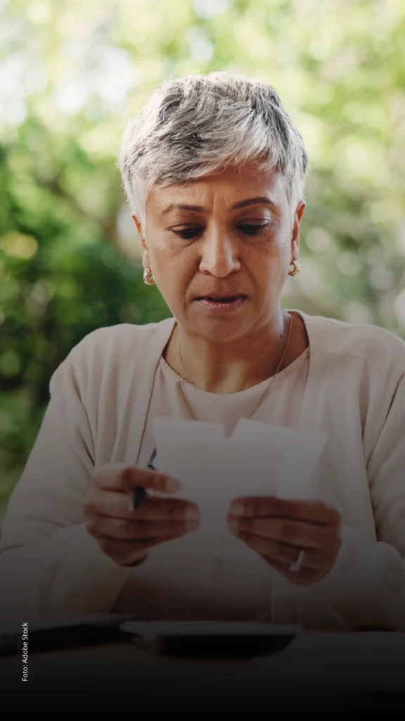 Imagem principal sobre o Carteira do Idoso: saiba como emitir o documento e conseguir 50% de desconto em passagens de ônibus