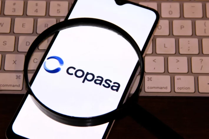 As a&ccedil;&otilde;es da Copasa (CSMG3) lideram o Ibovespa ap&oacute;s avan&ccedil;o no processo de privatiza&ccedil;&atilde;o em Minas Gerais e not&iacute;cias sobre movimenta&ccedil;&atilde;o da Aegea para uma poss&iacute;vel proposta. (Imagem: Adobe Stock) 