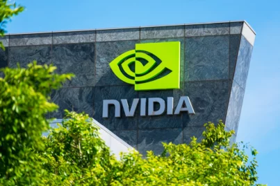 Nvidia triplica lucro e reforça corrida global por infraestrutura de IA