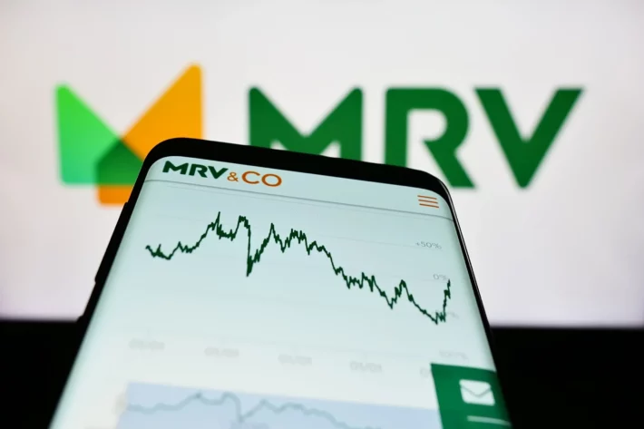 O avan&ccedil;o nos lan&ccedil;amentos e nas vendas de im&oacute;veis do programa Minha Casa Minha Vida impulsionou os resultados da MRV&CO no primeiro trimestre de 2026. (Imagem: Adobe Stock)