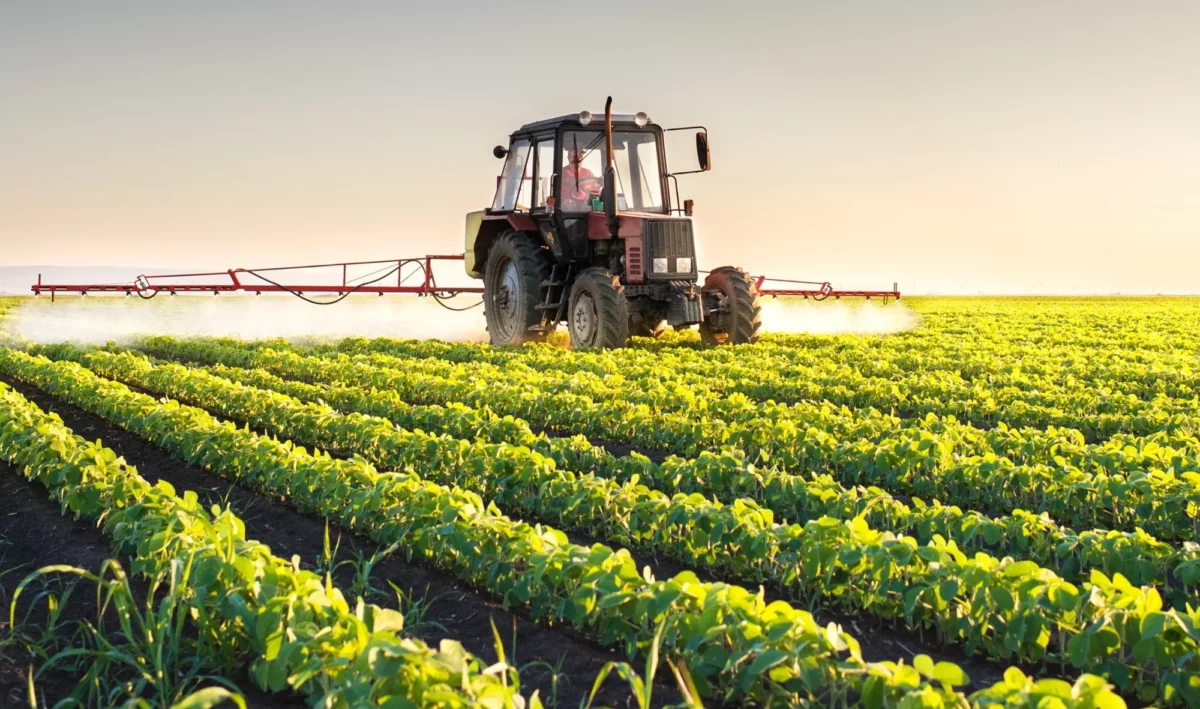 Fertilizantes Heringer (FHER3): lucro líquido cai 75,5% no 1T26 com recuo no volume de vendas