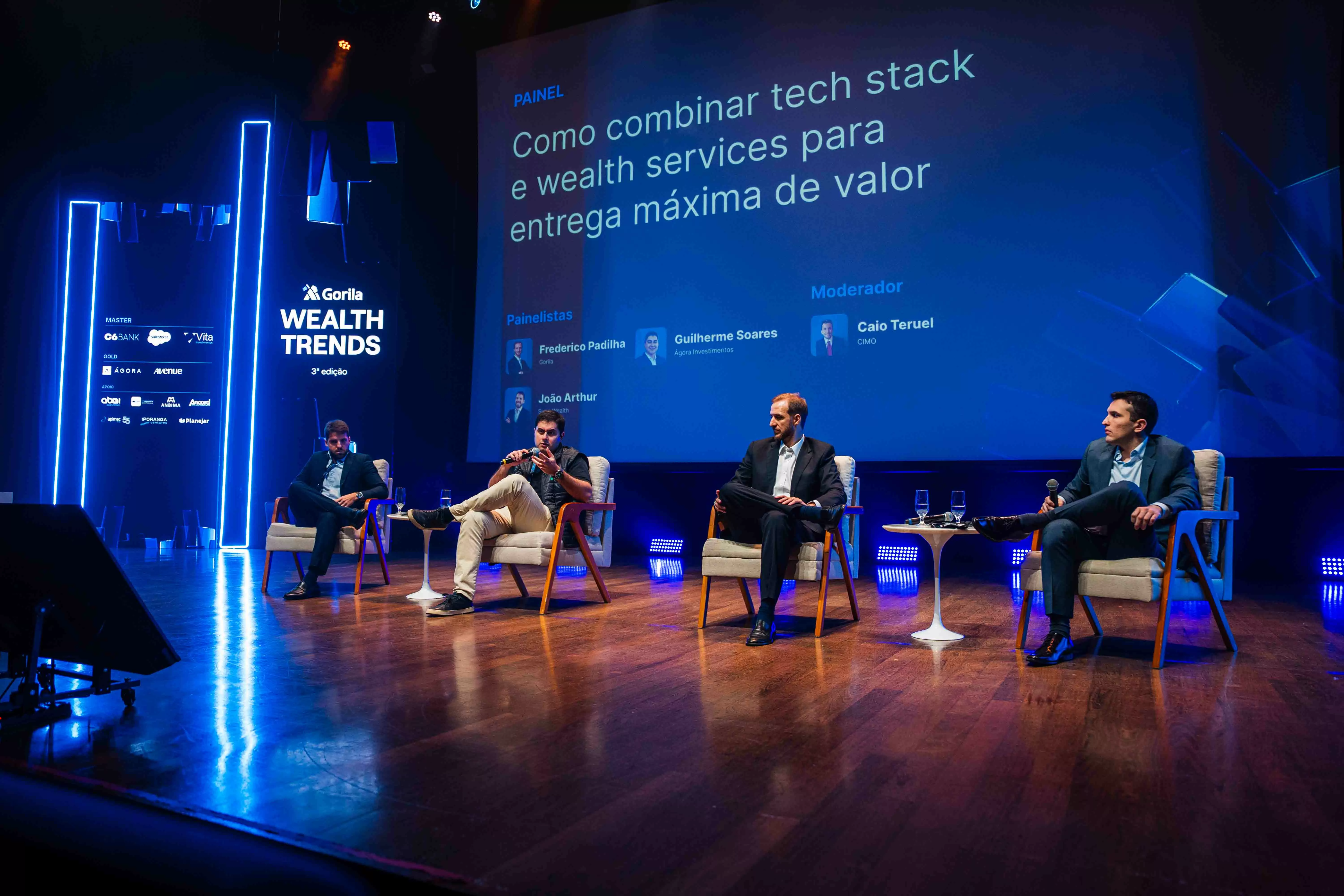Evento discute impacto da IA no mercado de Wealth e os desafios de escala e relacionamento no Brasil