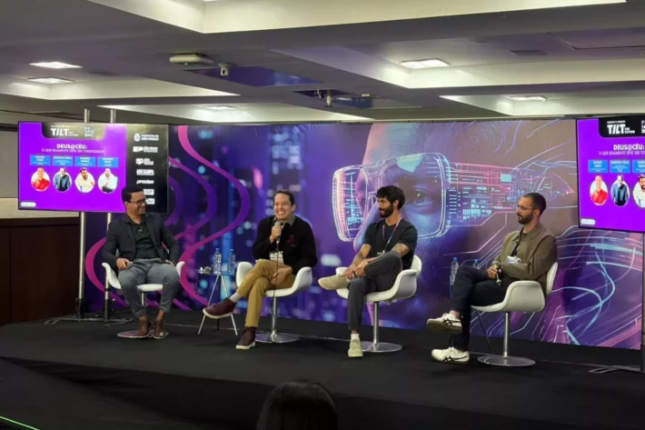 Especialistas abordam o futuro da tokeniza&ccedil;&atilde;o e quais produtos valem a pena no mundo cripto, durante o evento SPIW (Foto: Igor Markevich)