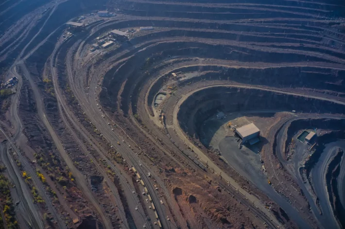 A companhia registrou vendas de 9,636 milh&otilde;es de toneladas de ferro, praticamente est&aacute;vel com as 9,640 milh&otilde;es anotadas no mesmo per&iacute;odo do ano passado. Foto: Envato Elements