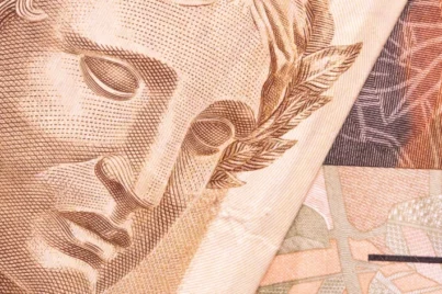 Citi avalia o real como a única moeda forte frente o dólar na América Latina