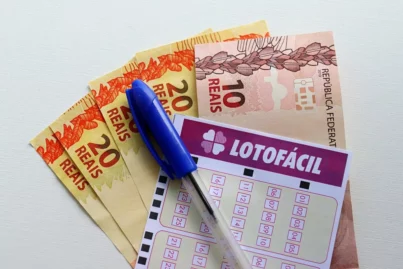 Tem Lotofácil hoje (25): PRÊMIO MILIONÁRIO; confira as chances de ganhar os R$ 2 milhões