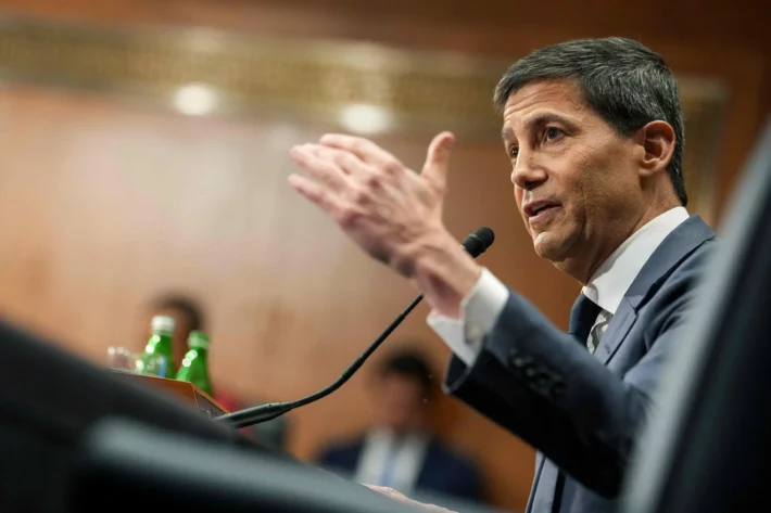 Kevin Warsh foi indicado por Trump para a presid&ecirc;ncia do Federal Reserve (Fed) Foto: Andrew Harnik/AFP