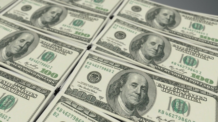 Dólar futuro supera R$ 5,70 após declarações de Powell