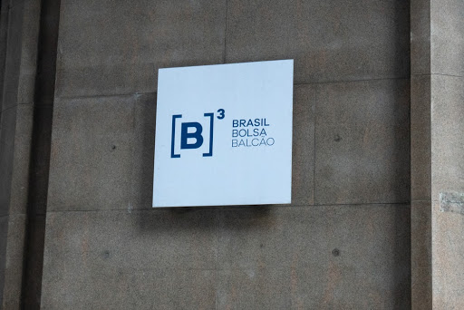 Placa com a logomarca da B3