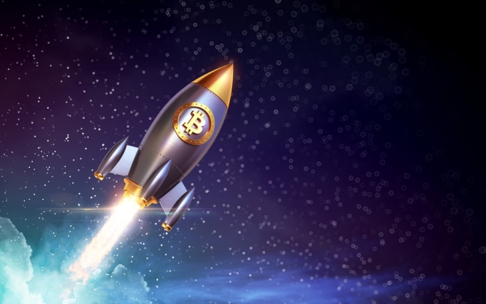 Foguete com o símbolo bitcoin, dispara no espaço