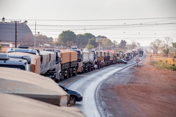 Sem apoio popular, ‘greve’ dos caminhoneiros não preocupa investidores
