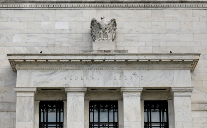Presidente do Fed prevê sete altas de juros de 0,25 p.p. em 2022