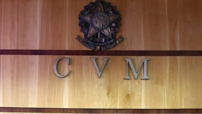 CVM suspende decisão sobre rendimentos do FII Maxi Renda