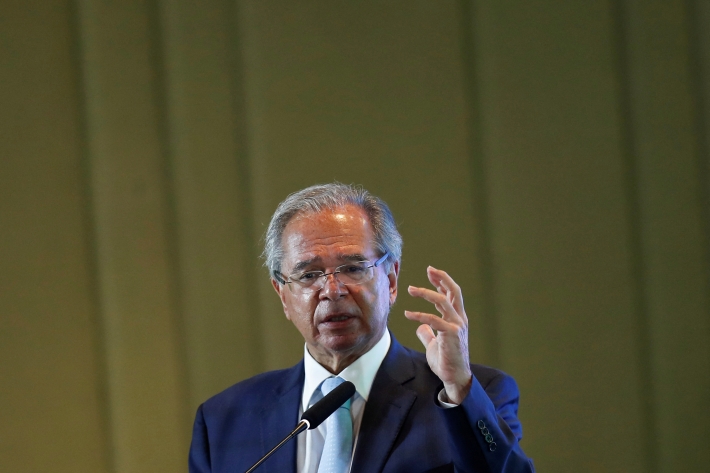 Dividendos e privatizações permitem incentivos sem prejuízo, diz Guedes