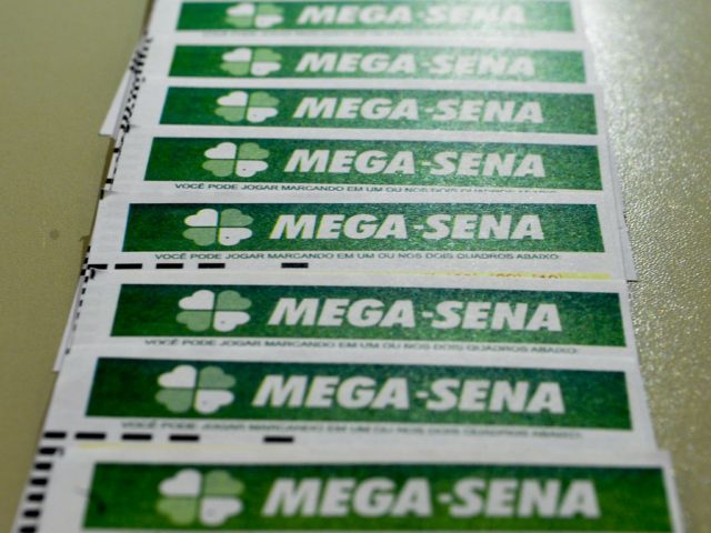Mega-Sena acumulada: próximo concurso deve pagar R$ 6 milhões